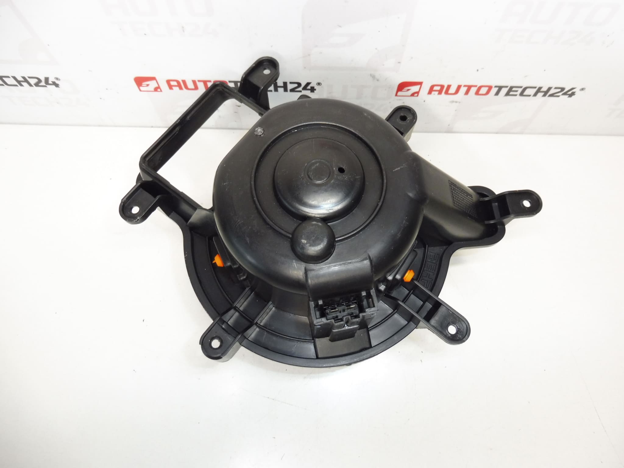 Перка за парно Peugeot 3008 5008 T3953003 6441CP