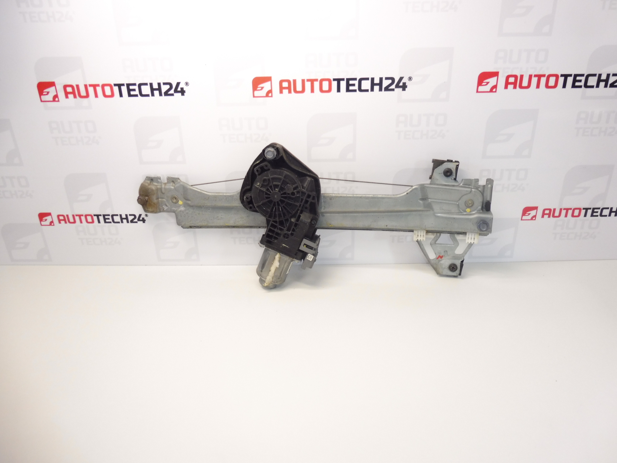 Citroën C4 B7 заден десен прозорец Изтегляне 9820885080 9224H4