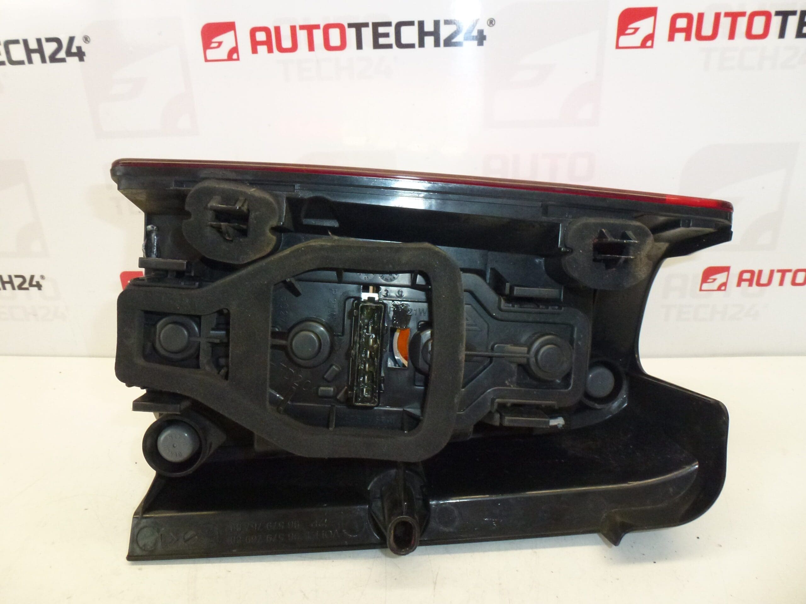 Десен заден фонар Ситроен Пежо 6351Z0 6351CX - Image 2