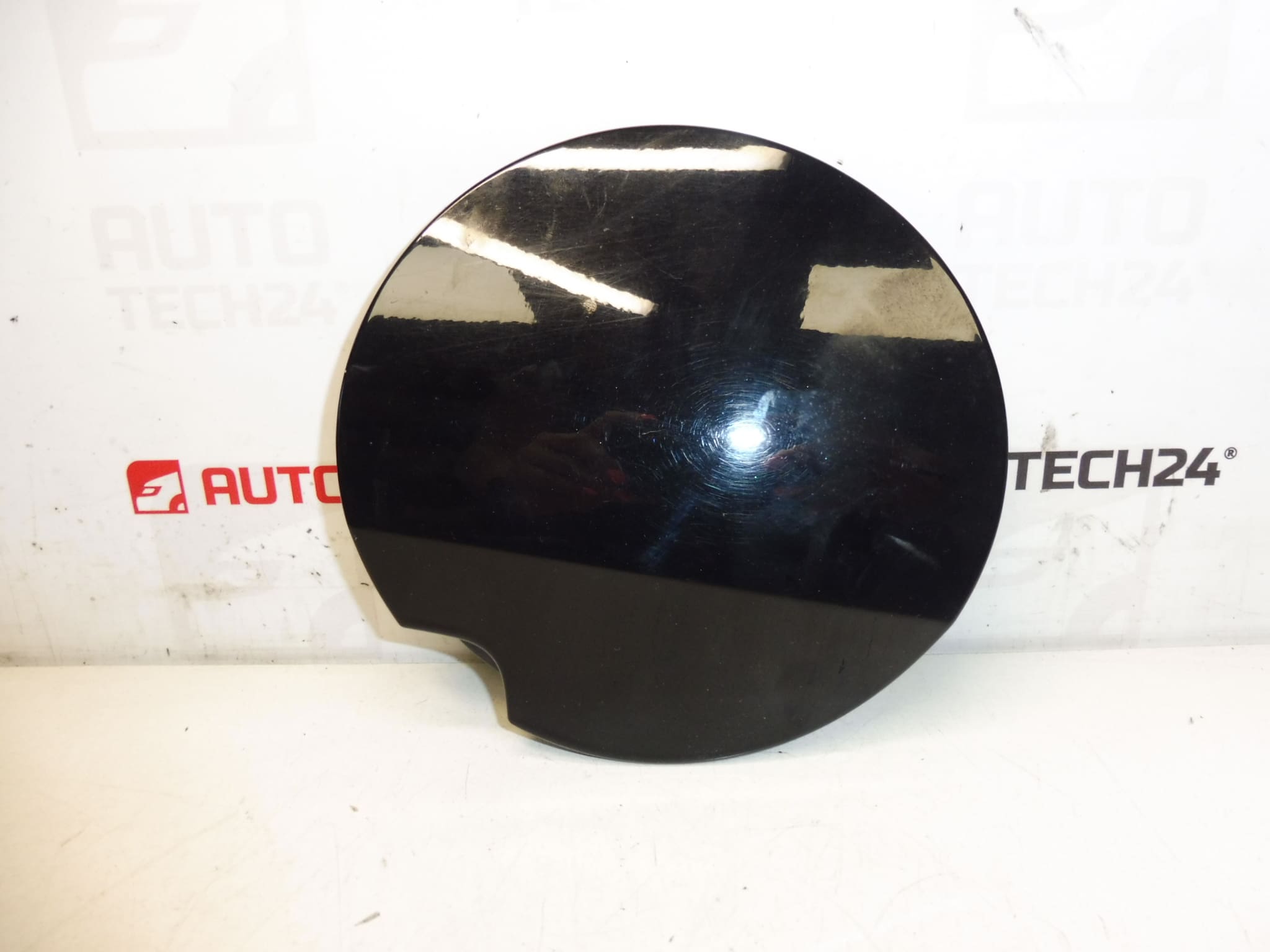 Капачка за резервоар KTVD Peugeot 308 9681632777 1517G5