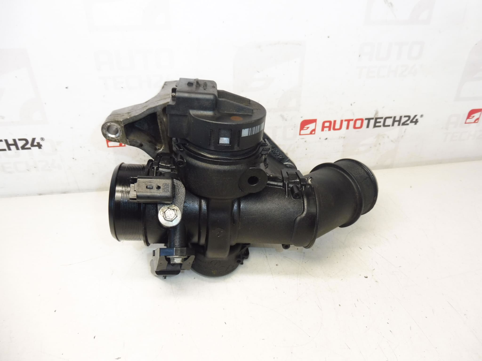 Дроселова клапа 1.6 HDI Citroën Peugeot 9660030580 0345E7