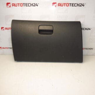 Peugeot 3008 5008 капак на жабката 9685050177 8218YR