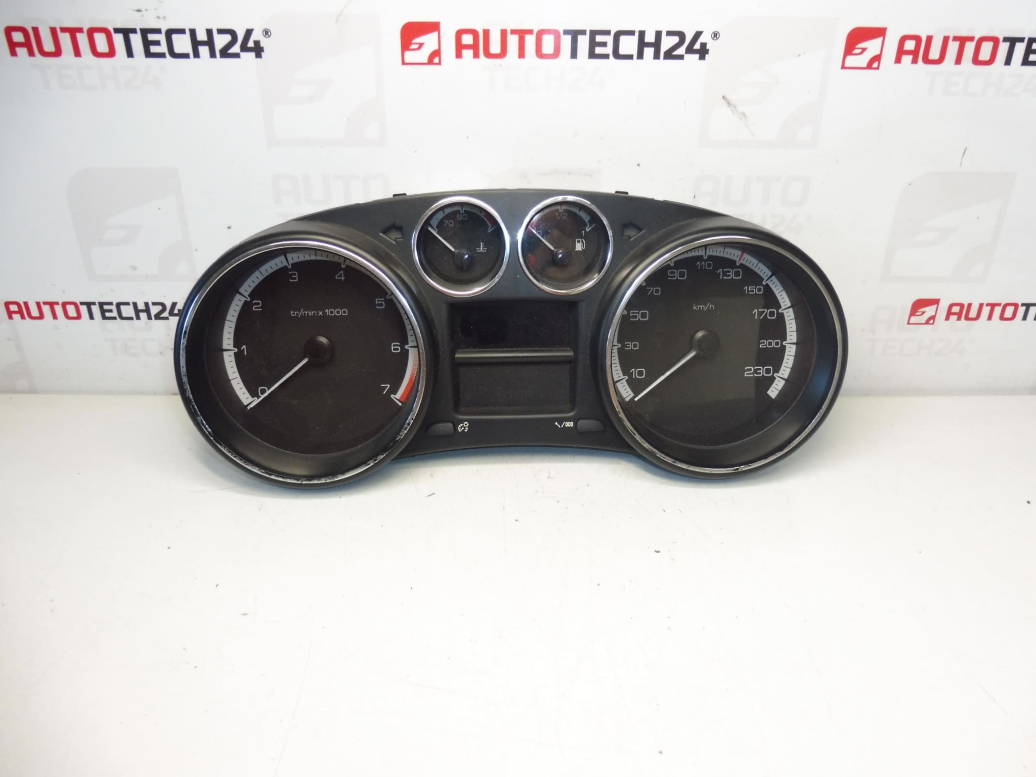 Скоростомер Peugeot 308 9666642080 9806132380 6103HR