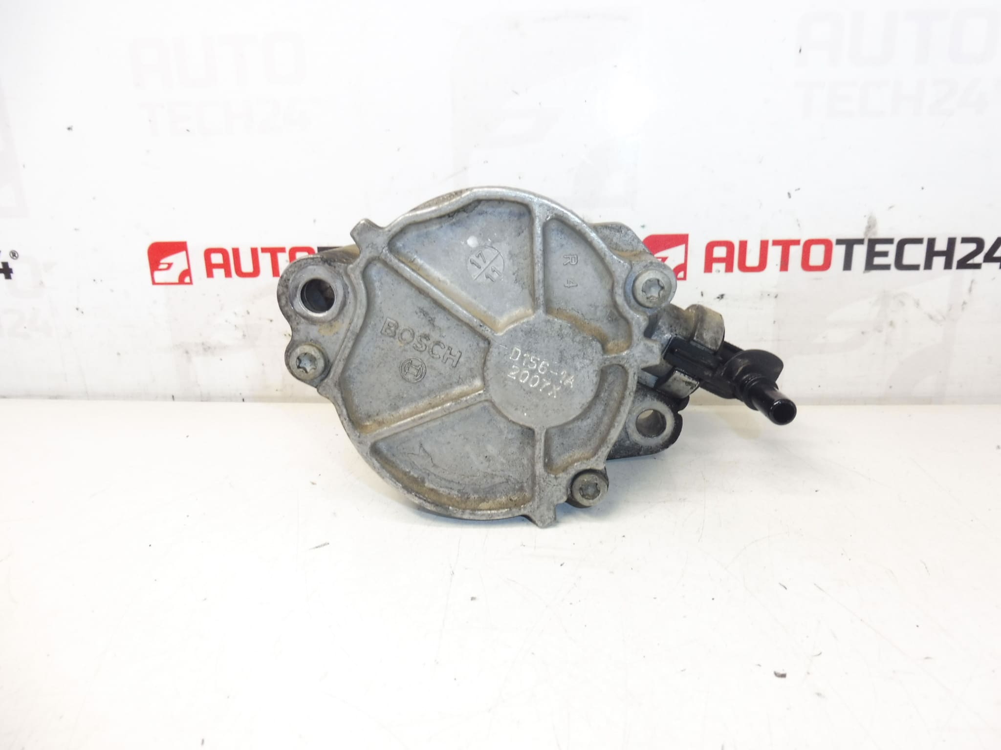 Вакуумна помпа 1.6 HDI Citroën Peugeot 9653898080 456570