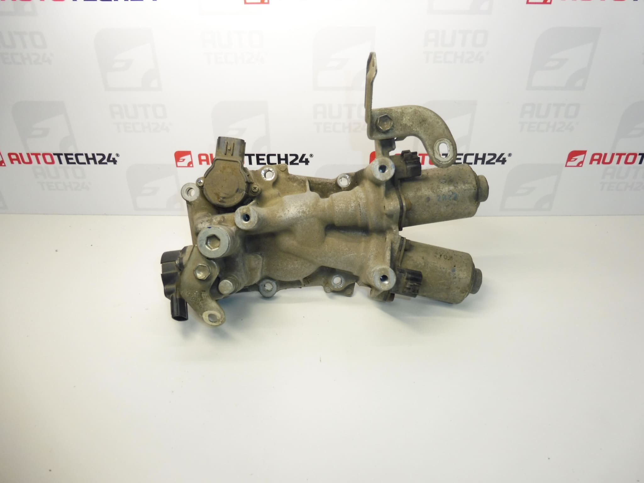 Актуатор на автоматизираната скоростна кутия Citroën Peugeot 1607835380 1614171680