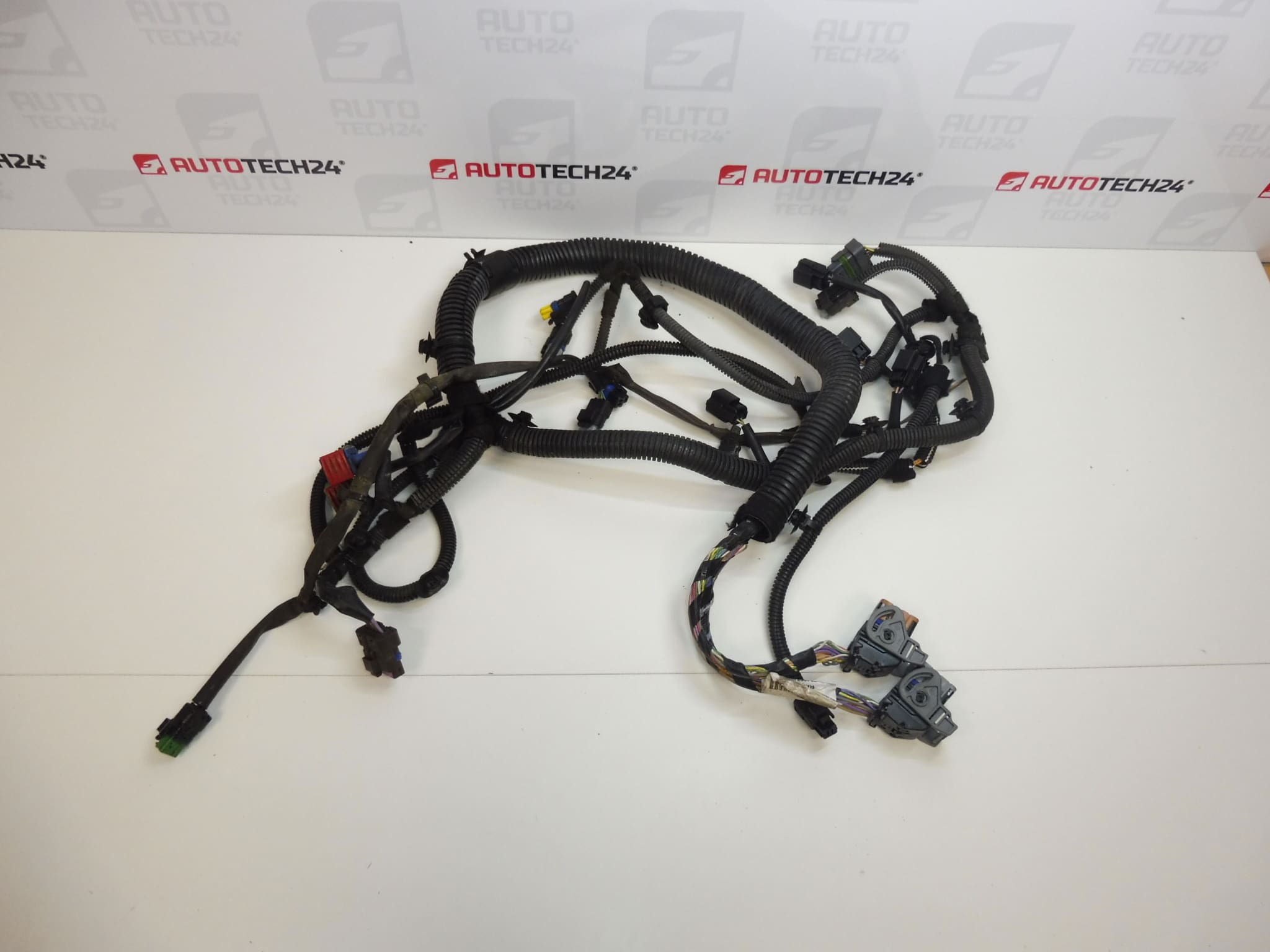 Кабелен сноп на двигателя Citroën Peugeot 2.0 16V RFJ 9658495380 6558ZA