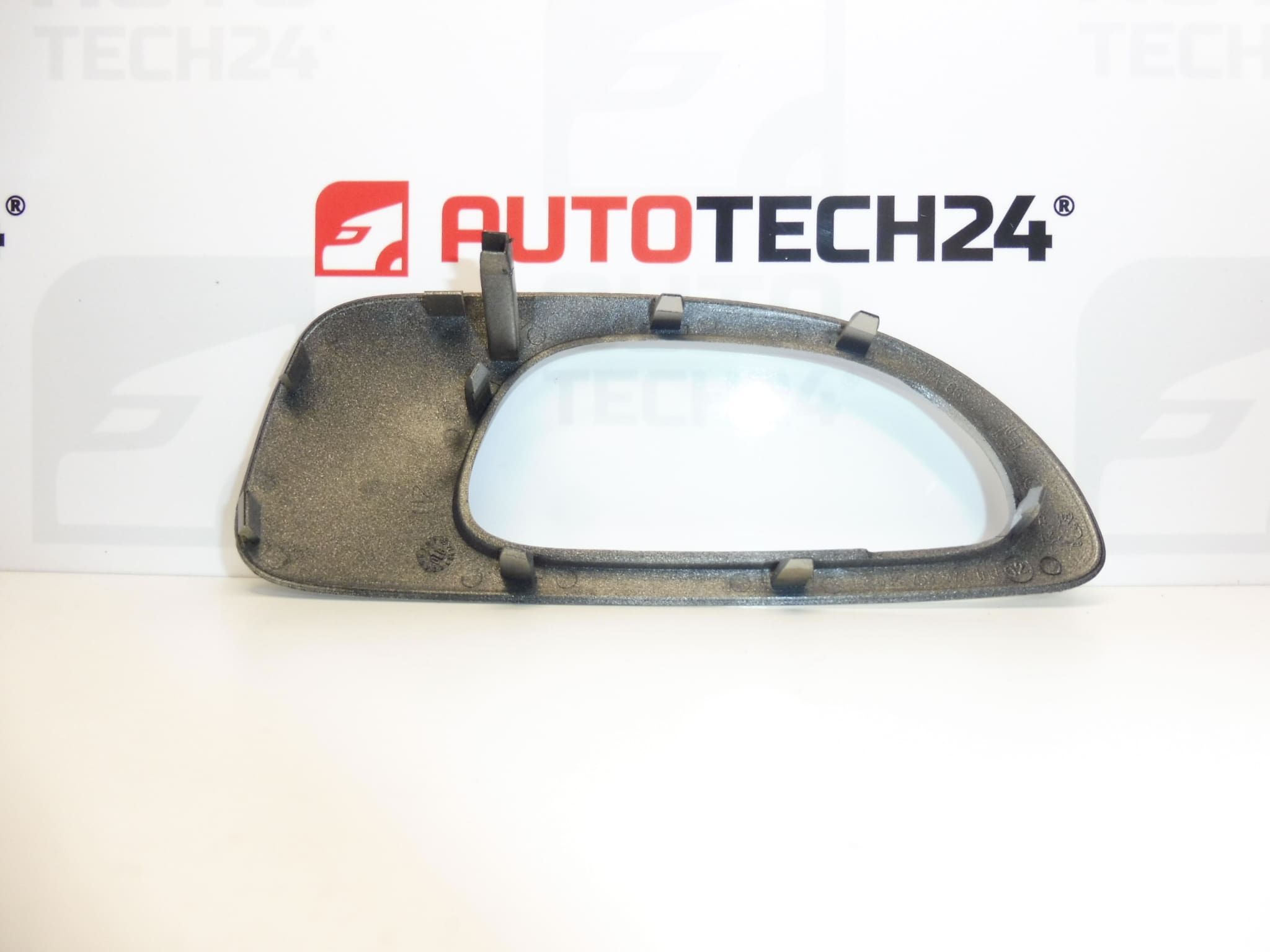 Капак на вътрешната дръжка на дясната задна врата Peugeot 307 9634769077 9119Y2 - Image 2