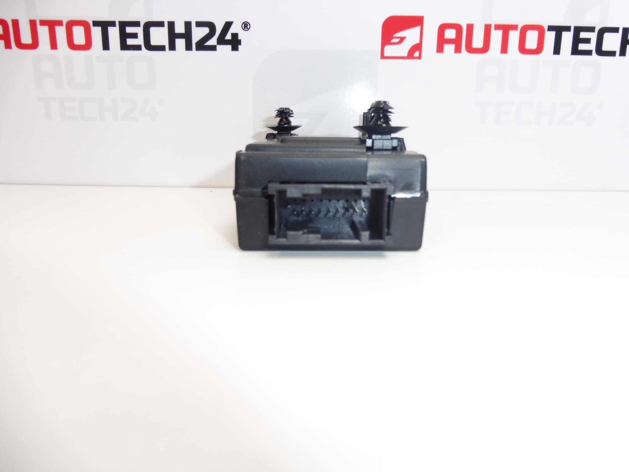 Модул за следене на налягането в гумите Citroën C4 Picasso 9665182080 5430P2 - Image 2