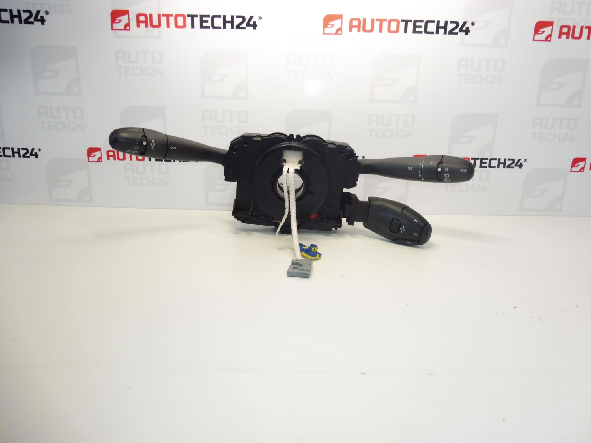 Превключватели на лостчето за Peugeot 307 308 96628728XT