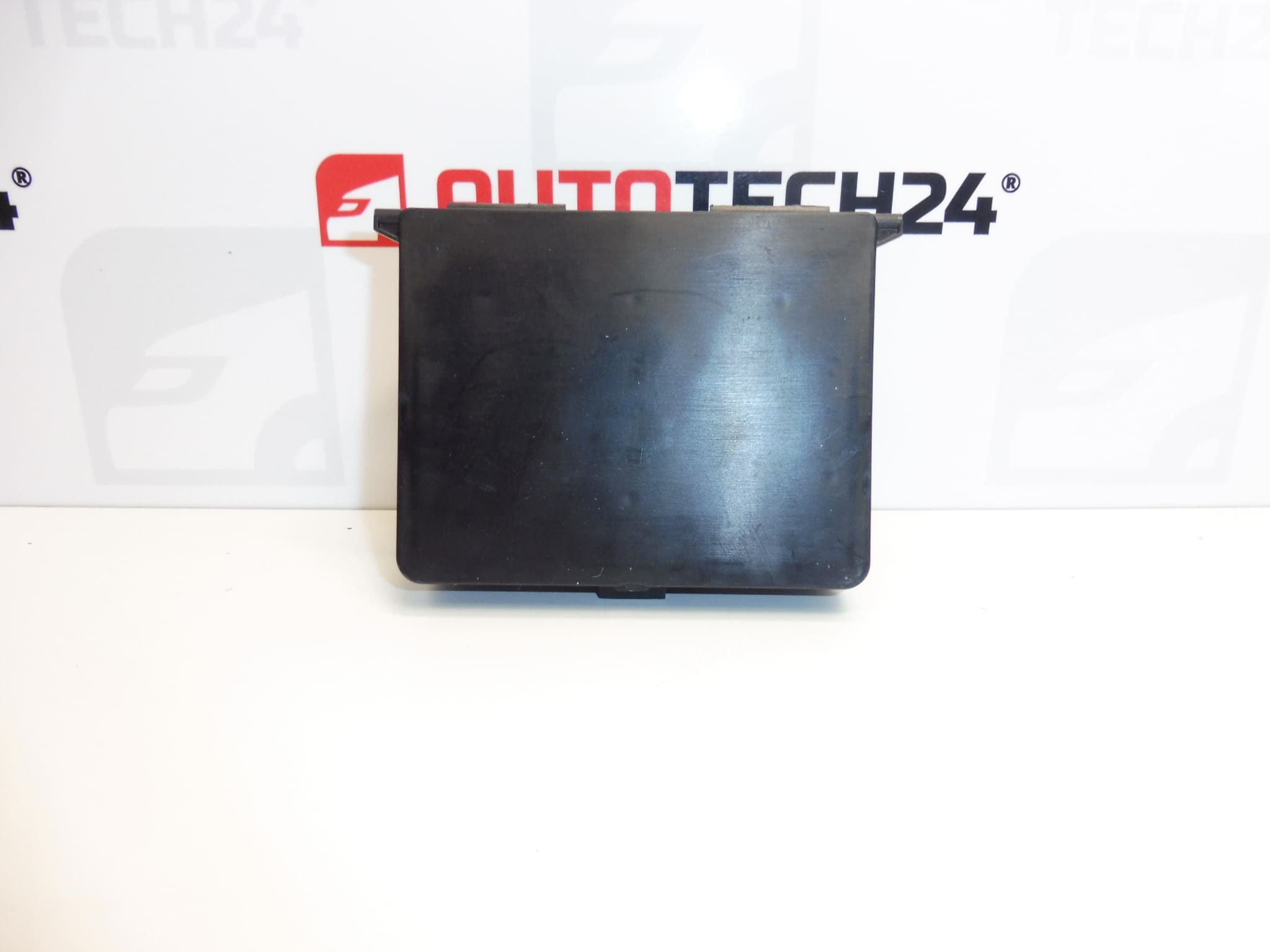Управляващ блок за климатик Citroën Peugeot 9811039380 1638190580 - Image 2